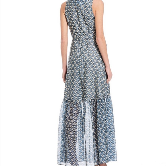 💙Sachi & Babi Bryce V- Neck sleeves Dress💙 - Picture 3 of 5